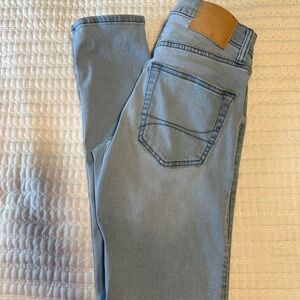 Hollister men’s jeans